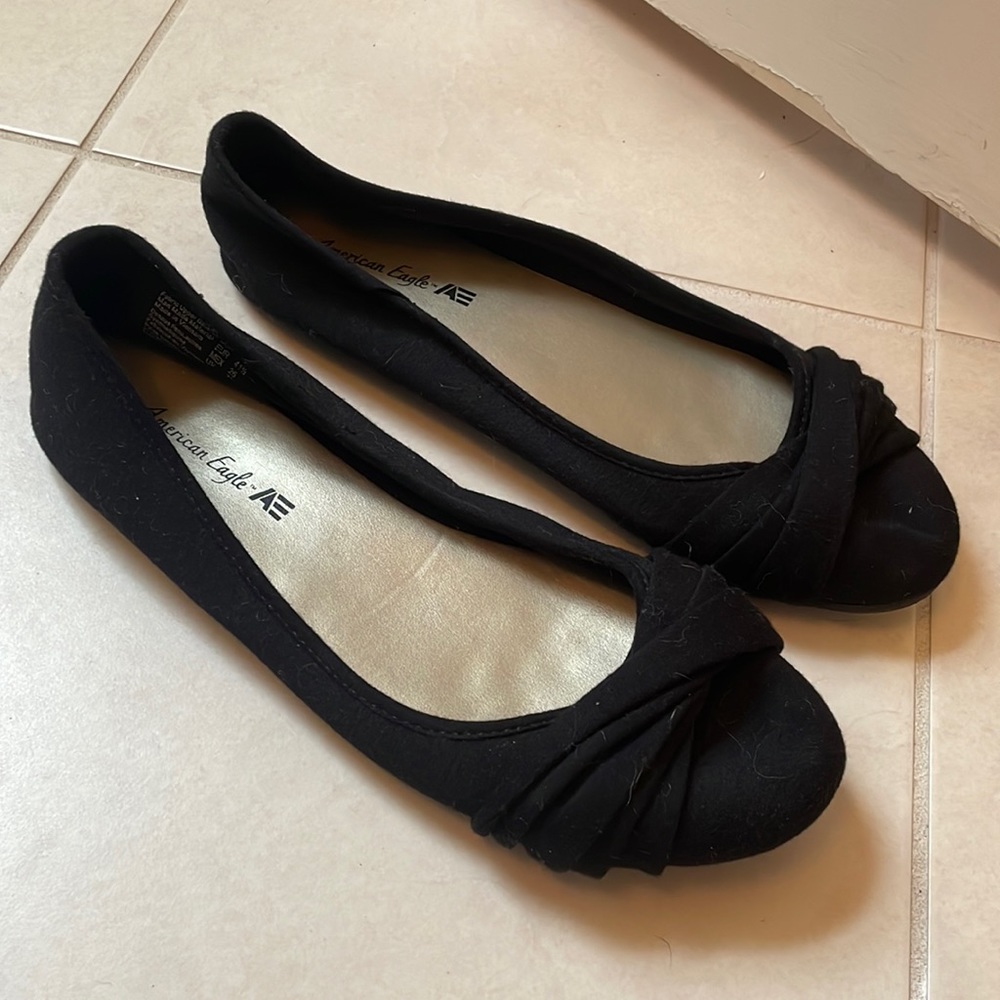 American Eagle Black Flats Size 9